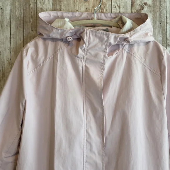G.H. Bass & Co. Women's Light Pink Snow Jacket - Picture 2 of 10